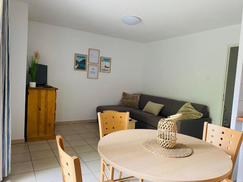Appartement Studio T1 Bis , 4 Couchages à Arreau Extérieur photo